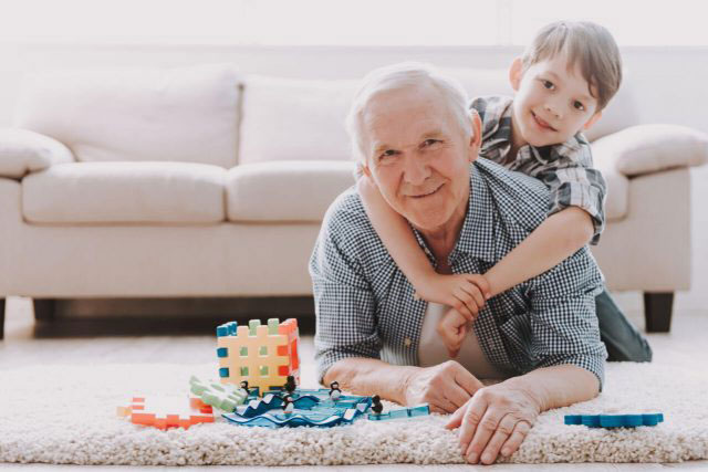 grandfather_grandson_living room